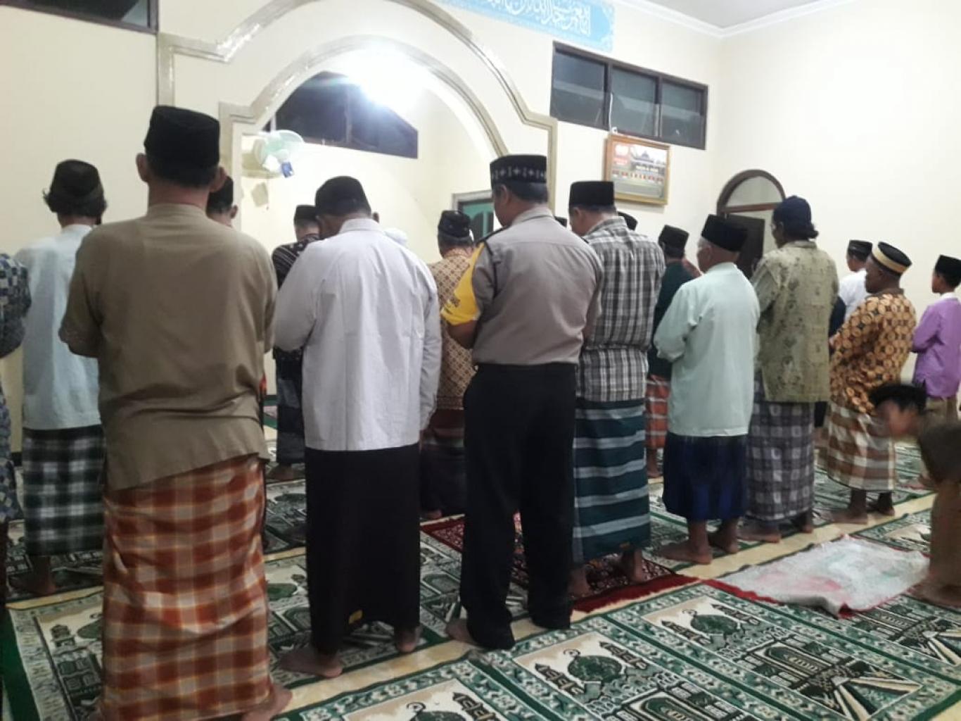 Meningkatkan Silaturahmi dengan Warga Pemerintah Desa Wonolelo Adakan Safari Tarawih